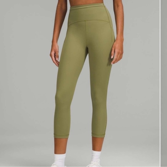 Lululemon Swift Speed High-Rise Crop 21"
Green 2022 W6CBKS Luxtreme 4 - Picture 5 of 12